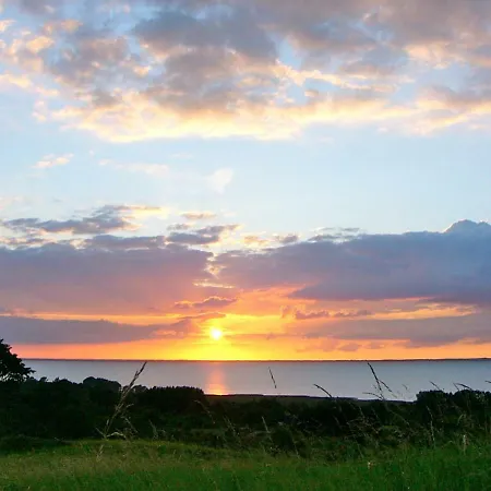 Проживание в семье Na 